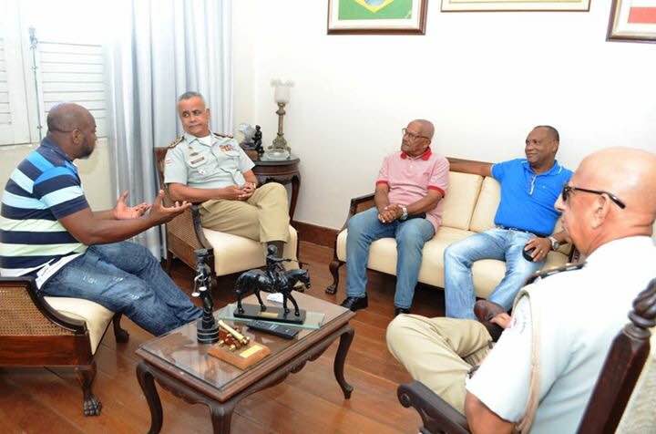 Diretores do Departamento de Esportes, Cultura e Lazer da APPMBA se reúnem  com comandante geral da PMBA, coronel Anselmo Brandão, para interagir sobre os últimos detalhes da 11ª Edição da Copa SD Lino Pitanga Filho