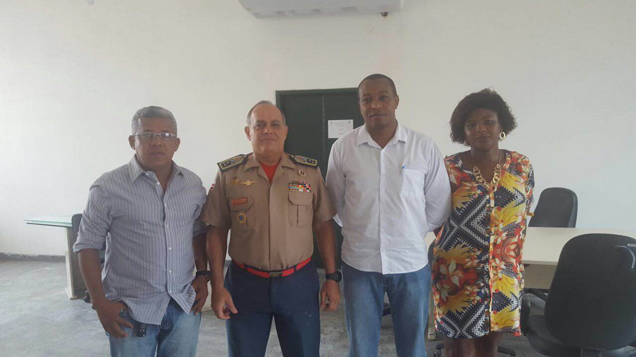 Condições de trabalho dos bombeiros durante  o Carnaval é tema de reunião da APPMBA com o comandante do CBM-BA, Cel  BM Francisco Telles