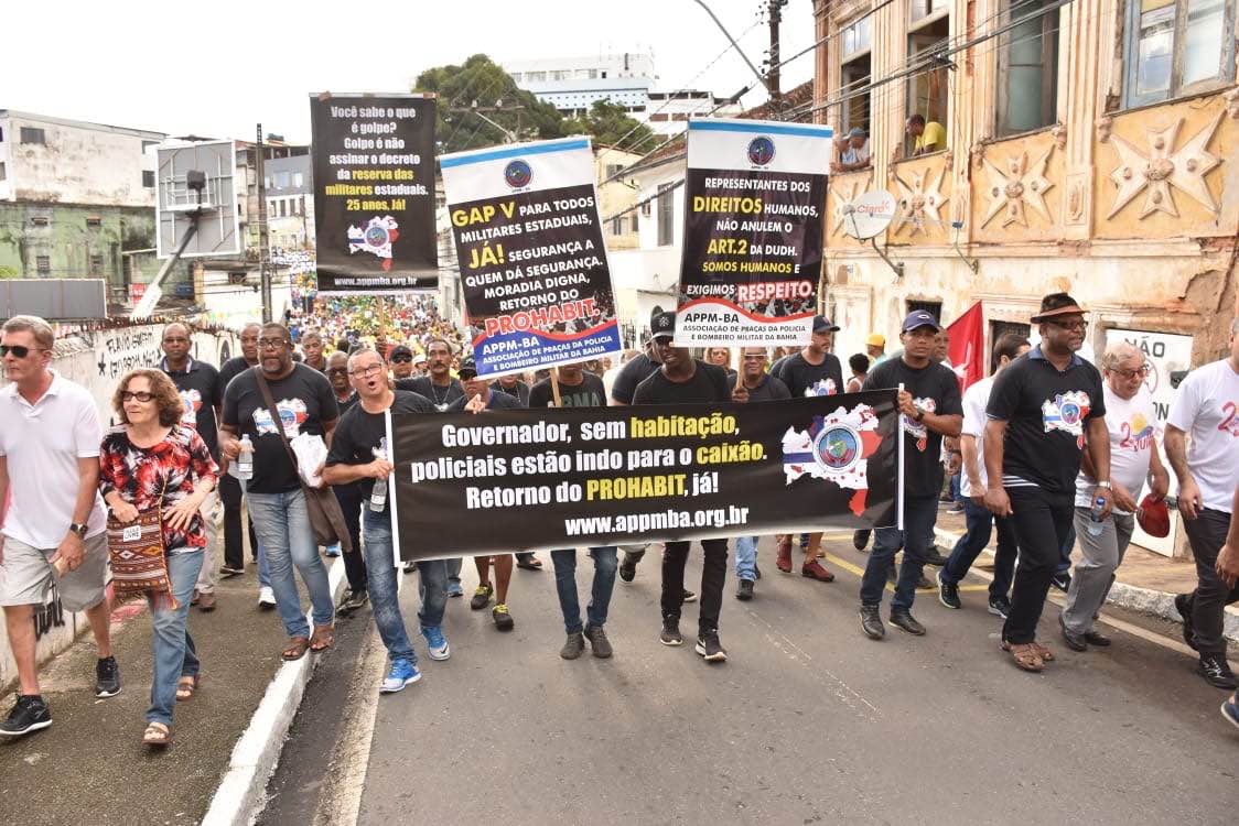 APPMBA participa do desfile do Dois de Julho e denuncia omissões do Governo do Estado
