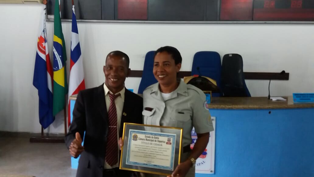 Associada da APPMBA é agraciada com título de cidadã Itaparicana